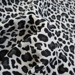 レオパード 豹柄  ゴブラン織り生地 ジャガード織り 7枚目の画像