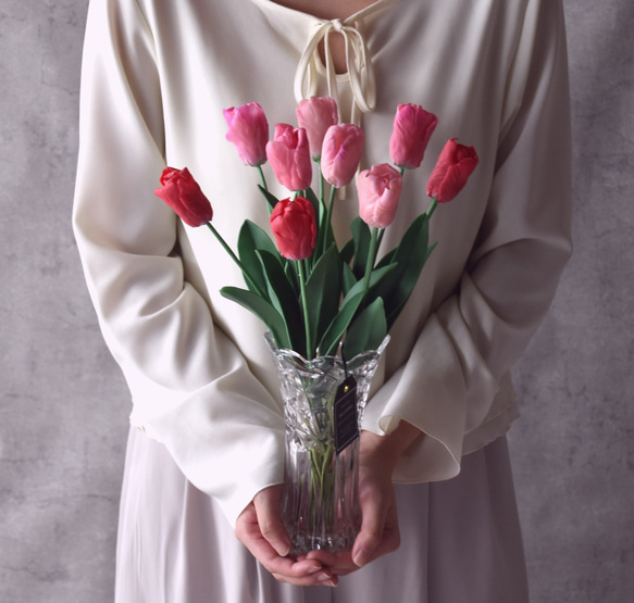 ◆粘土のお花◆　チューリップ　ピンク＆レッド　 T948 1枚目の画像