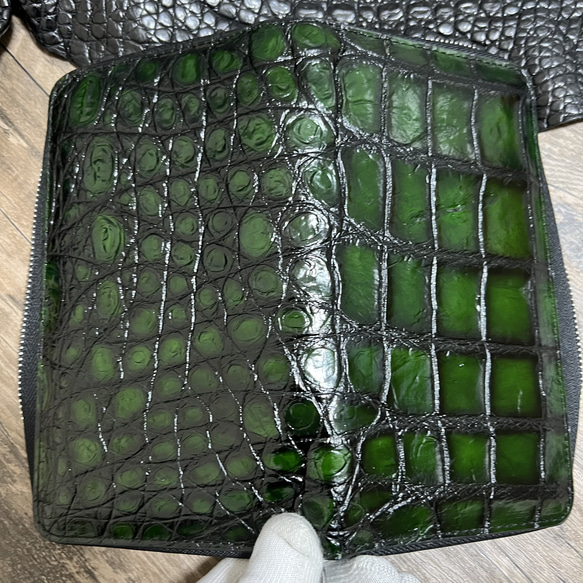 一点限定【実物撮影】新品 緑/グリーン系 クロコダイル メンズ 一点限定【実物撮影】新品 緑/グリーン系 クロコダイル メンズ
