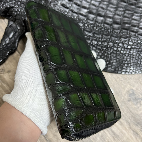 一点限定【実物撮影】新品 緑/グリーン系 クロコダイル メンズ 一点限定【実物撮影】新品 緑/グリーン系 クロコダイル メンズ