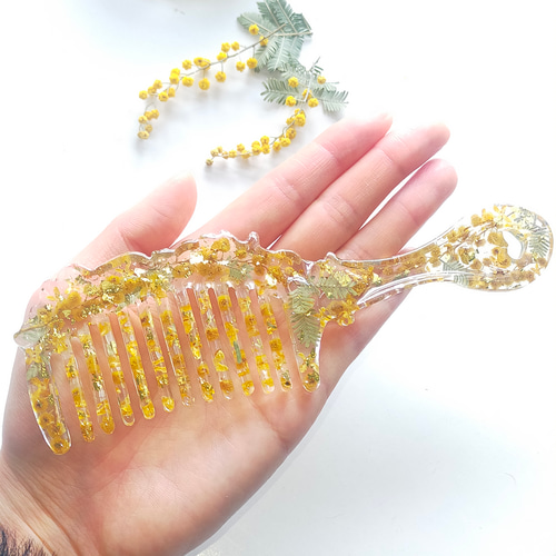 レジンヘアゴム 月　三日月　オレンジタ　ミモザ　クリア 月 レジン ヘアゴム - tsumugi工房 | minne byGMOペパボ 国内