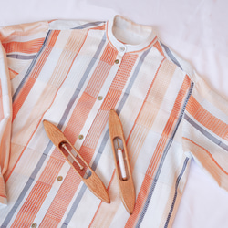 手織りのスタンドカラーのシルクシャツ　オレンジストライプ 1枚目の画像