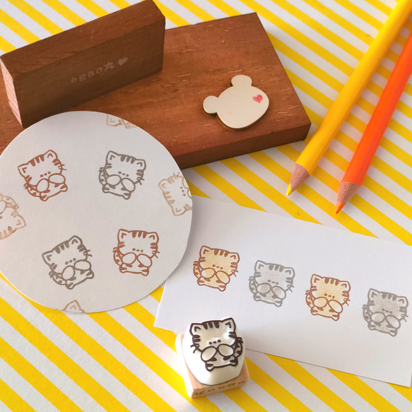 消しゴムはんこ※ネコちゃん※ 振り返りネコちゃん 消しゴムはんこ | subarisu*