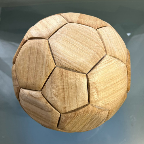 木製サッカーボールのオブジェ 玩具 手あそび その他インテリア