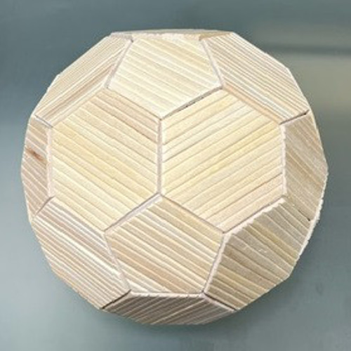 木製サッカーボール型オブジェ 約22cm 木製サッカーボール型オブジェ - メルカリ