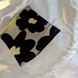 北欧ビッグ花柄の巾着トートバッグ 4枚目の画像
