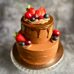 実物大　デコレーションケーキ　リアルサイズの苺チョコレート　デコレーションケーキ食品サンプル　オブジェ　 8枚目の画像