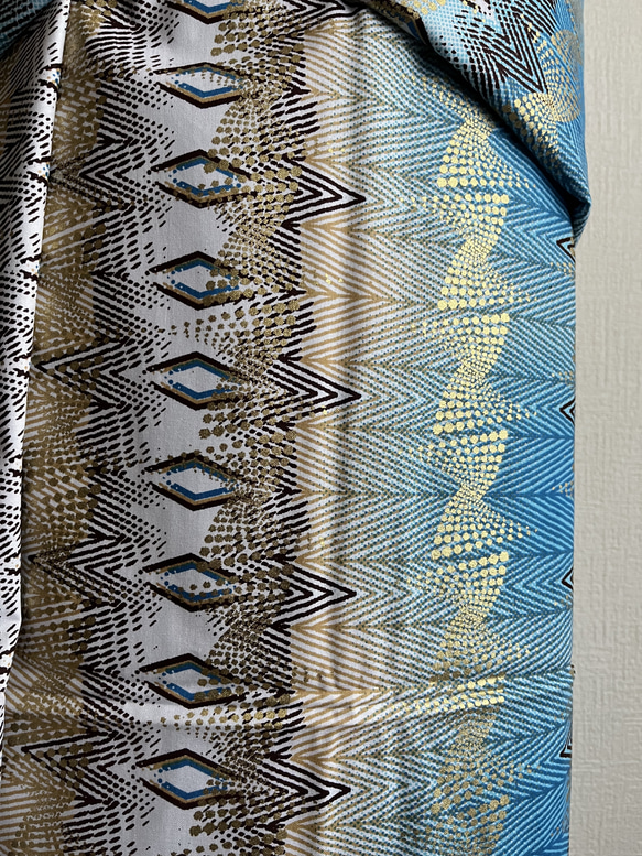 アフリカ着物 WOODIN「Emotion 感情」青×白 フルオーダー／セミオーダー 8枚目の画像