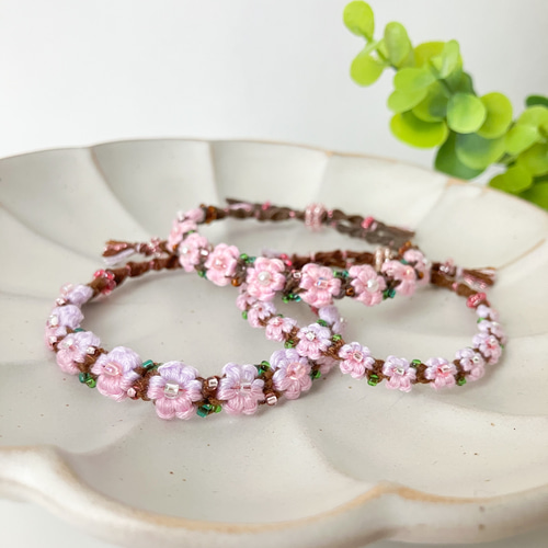 受注製作】ピンクパープルの小さな桜＊花かんむりブレスレット＊細身