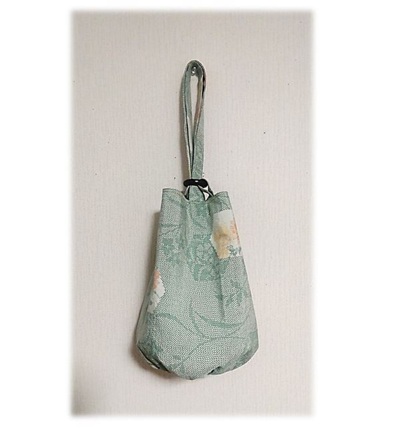 102B Chotto Wakeari 抽繩手提包桶型大島紬重製春季顏色龜甲圖案木環 5 個口袋 A4 第1張的照片