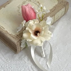 チューリップとカラーの造花ブーケ　胡蝶蘭　ウェディングブーケ　アーティフィシャルブーケ　コチョウラン 3枚目の画像