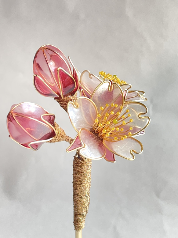 2輪の桜と3つの蕾のかんざし 9枚目の画像