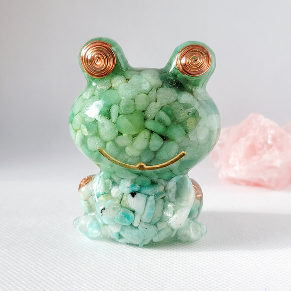 緑かえるさん✨オルゴナイト Mー514 オルゴナイト ❣️ かえるさん