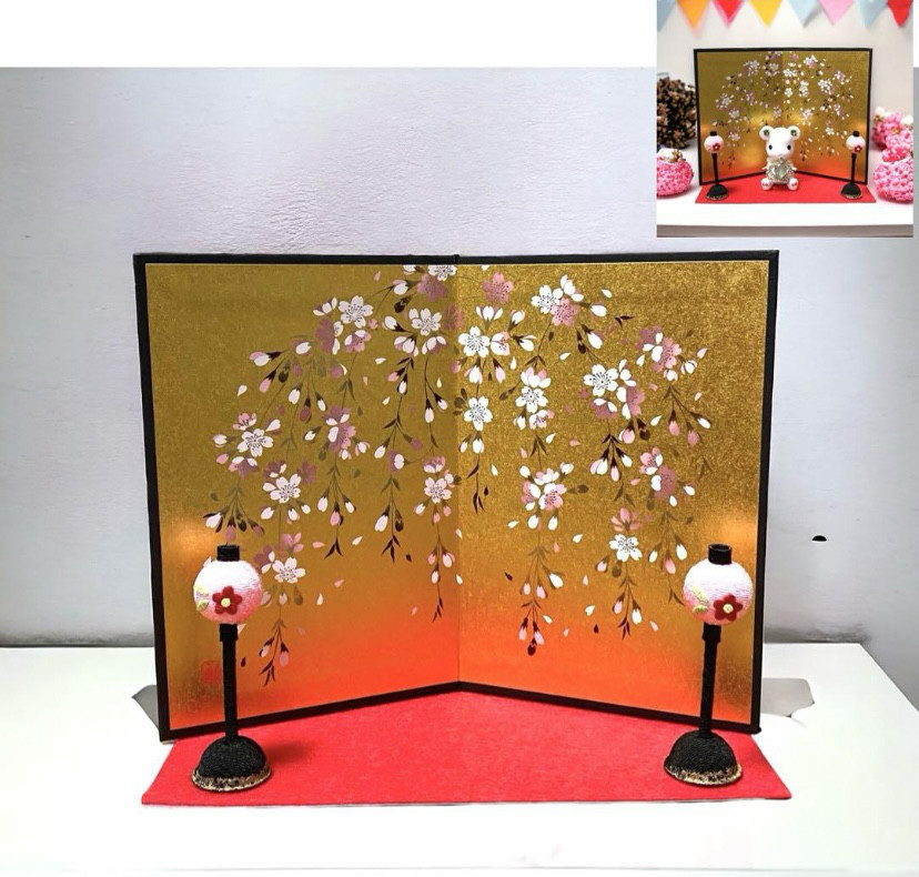 お雛様小道具【雛台&桜金屏風 嗅ぎ付け 高さ19cm& ぼんぼり お雛様小道具【雛台&桜金屏風 嗅ぎ付け 高さ19cm& ぼんぼり