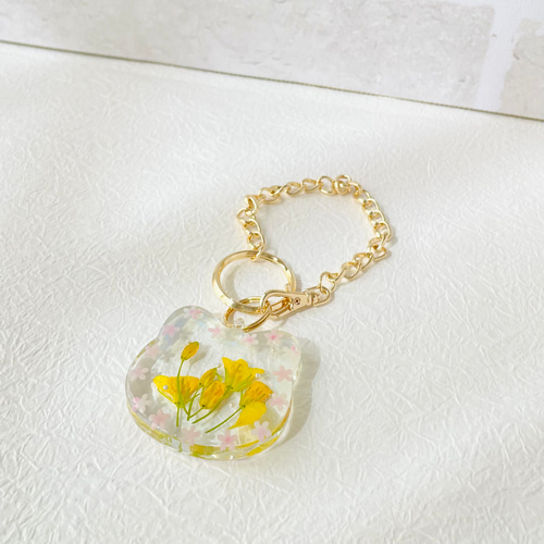 花ねこ】菜の花(押し花)と桜モチーフ/バッグチャーム/イエロー/ピンク