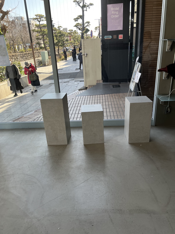 石っぽい　ディスプレイラック 石っぽい　ディスプレイラック MYK1349526555(10400円)