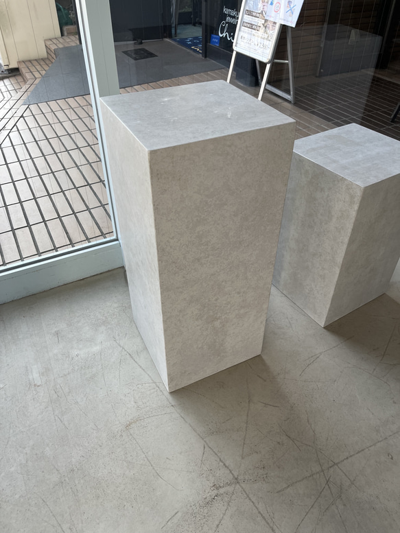 石っぽい　ディスプレイラック 石っぽい　ディスプレイラック MYK1349526555(10400円)