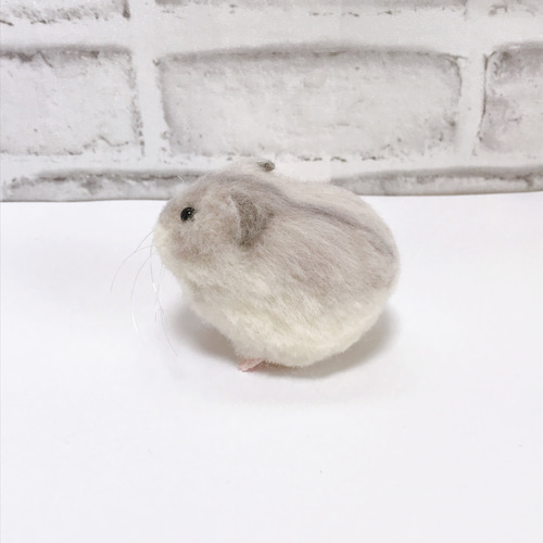 まんまるハムスター（ブルーサファイア） 羊毛フェルト