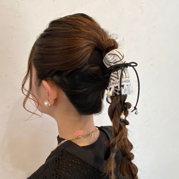 Hair Dress (ラップリボン・リボンラップ・ヘアーカフ・ポニーフック・インド刺繍リボン) 1枚目の画像