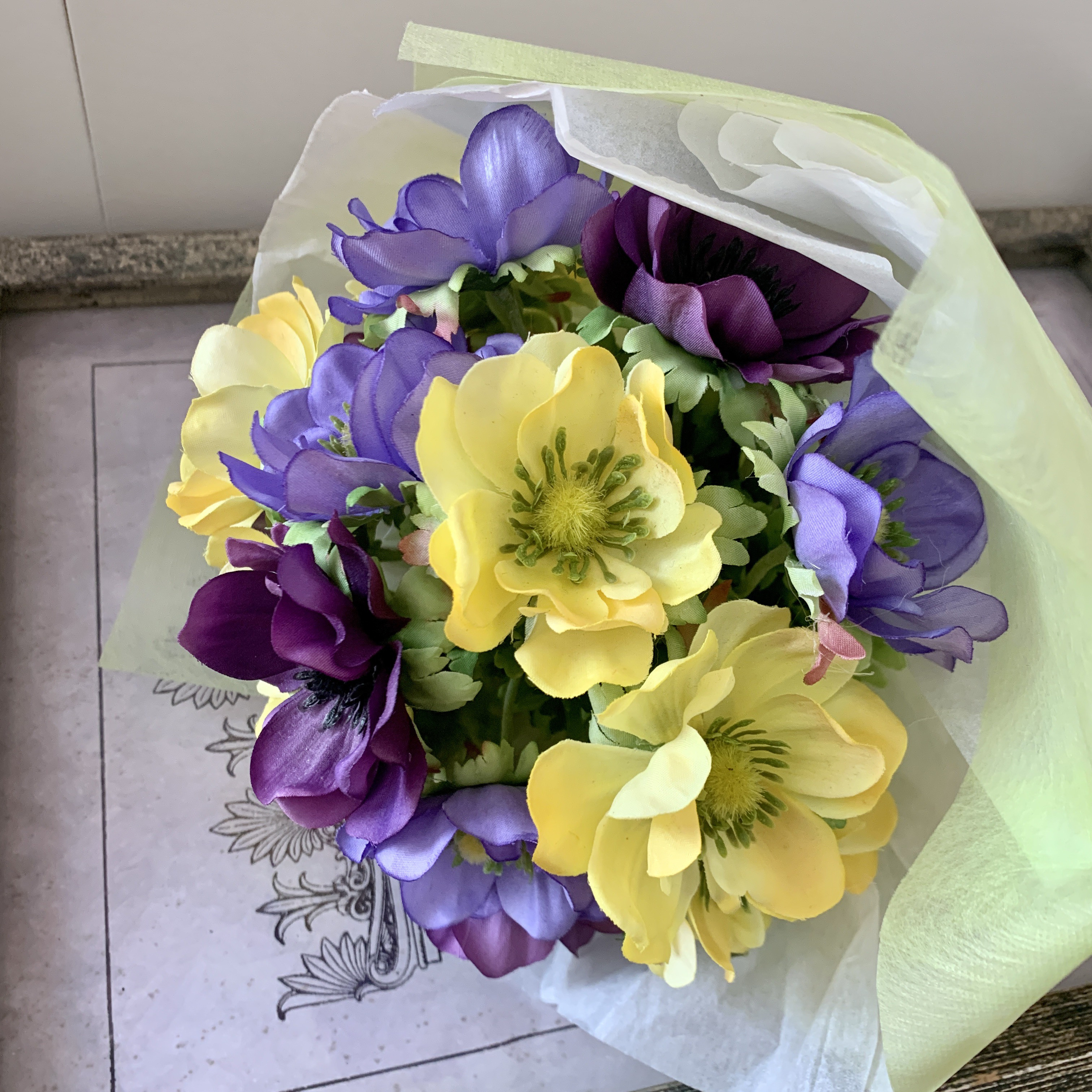 アネモネの花束........ギフトやトスブーケに　「春の誕生花2026」