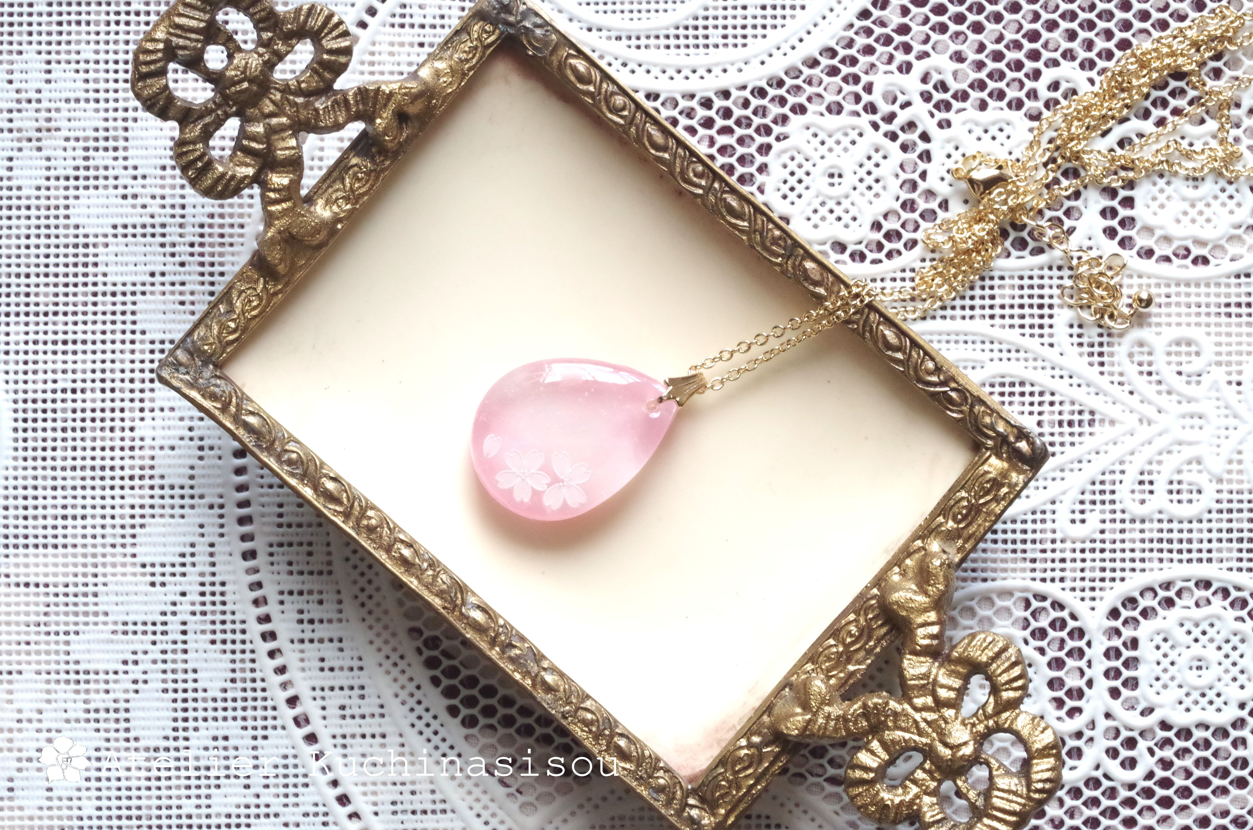 【受注製作】【Creema限定】レジンアート　雫のマーブルピアス/イヤリングとペンダント〈ロマンティックピンク〉