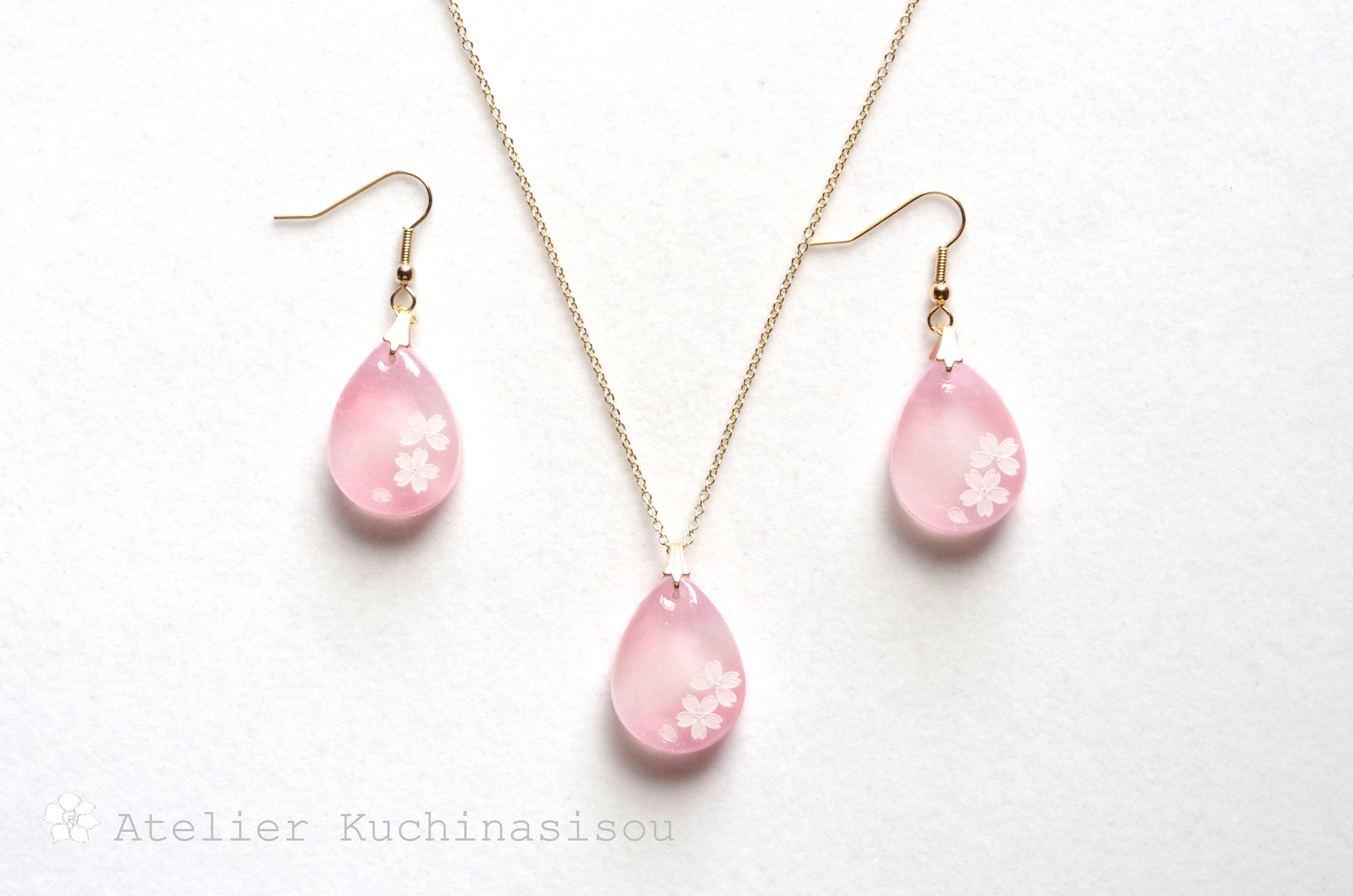 【受注製作】【Creema限定】レジンアート　雫のマーブルピアス/イヤリングとペンダント〈ロマンティックピンク〉