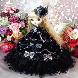 ★GWセール グレース王妃 夜のヴェールを纏う麗しき黒麗ベロアのロマンティックドールドレス 9枚目の画像