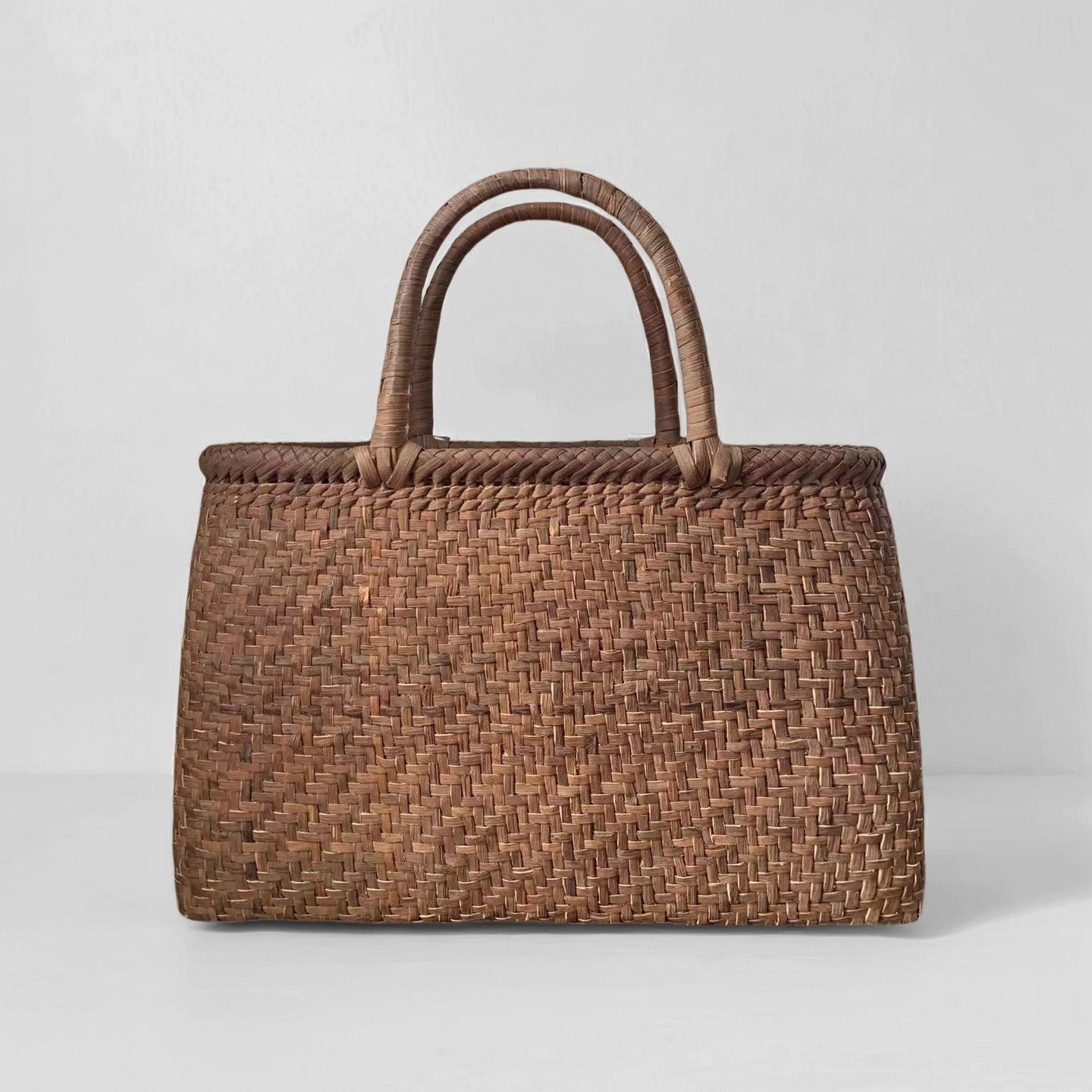 山葡萄かごバッグ 手作り 籠バッグ 網代編み 細ひご 一番皮 内布あり (約)幅33×本体高さ21.5×マチ10cm