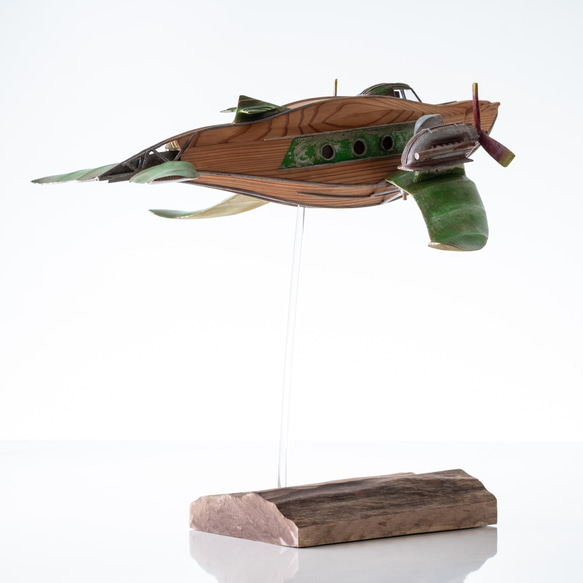 ザトウクジラの小型飛行機(杉) ザトウクジラの小型飛行機(杉) N2580516927(19800円)
