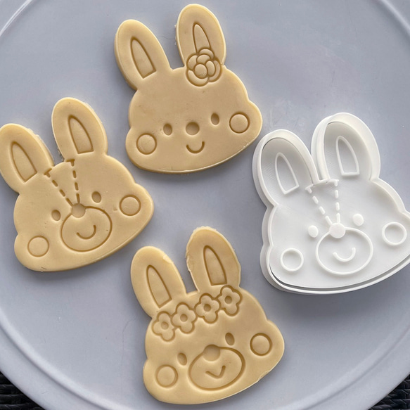 イースター】うさぎさん（L） クッキー型（スタンプ付き） クッキー型