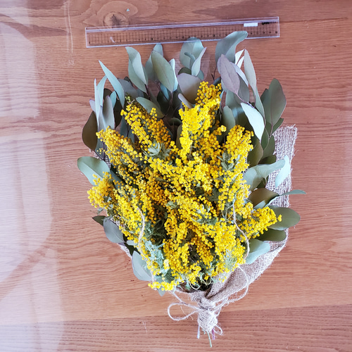 ユーカリとミモザのスワッグ スワッグ GREEN ROSE 通販｜Creema  