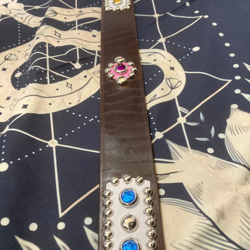 36インチ こげ茶 スタッズベルト ビンテージタイプ その他ファッション(メンズ) JINX leather-craft 通販|Creema(クリーマ) 17365343 36インチ こげ茶 スタッズベルト ビンテージタイプ その他ファッション(メンズ) JINX leather-craft 通販|Creema(クリーマ) 17365343