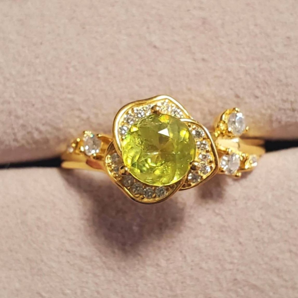 ローズ・ド・スフェーン シルバー925　フリーサイズリング