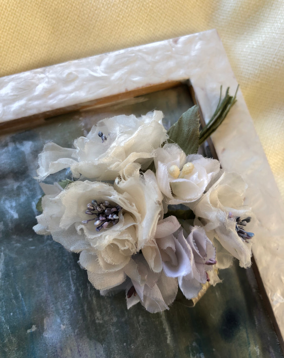 No.２２　布花の花束コサージュ 1枚目の画像