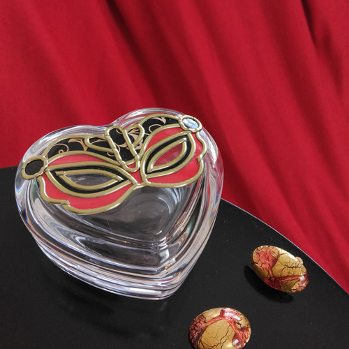 ヴェネツィア仮面カーニバル レッド/ ハート形ガラスの小物入れ プチ