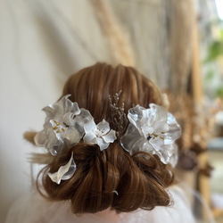 【レビューで送料無料】ホワイトパール 花 髪飾り ウェディング 成人式 結婚式 ブライダル ヘッドドレス フラワー 9枚目の画像