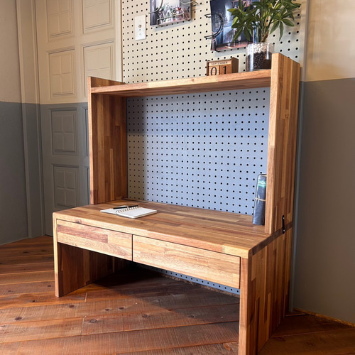 アカシア木製ローテーブル［机　デスク　1人用　ハンドメイド］ アカシア木製ローテーブル［机 デスク 1人用 ハンドメイド］