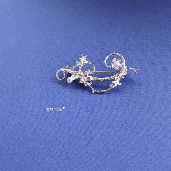 silver925 ツタのブローチ ブローチ スプラウト 通販 17365775｜Creema