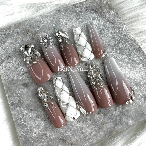 ベイビーブーマーキルティングネイルチップ ネイルチップ（つけ爪