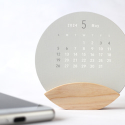 【4月始】ま～るい卓上カレンダー 特殊紙K×ぷっくら木台座2024年 5枚目の画像