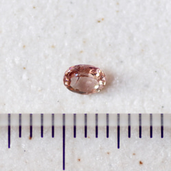 アキシナイト＊オーバル・カット＊0.15ct＊3.8×3.0mm＊AX-001 6枚目の画像