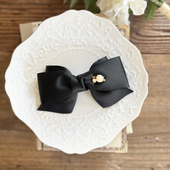 お値下げ中美品acca ポニーヘアアクセサリー リボン型 黒