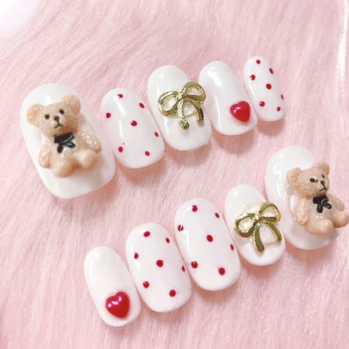 No.66 テディベアとリボン ネイルチップ 短め ドット リアル フレンチ