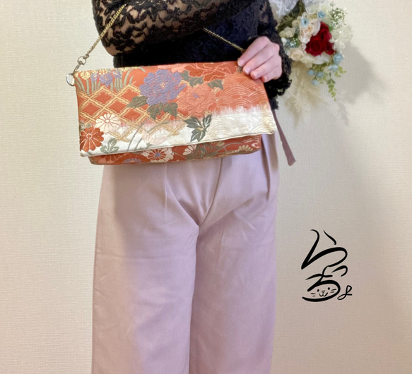 【kimono】帯リメイク 古典植物柄 クラッチバッグ 4枚目の画像
