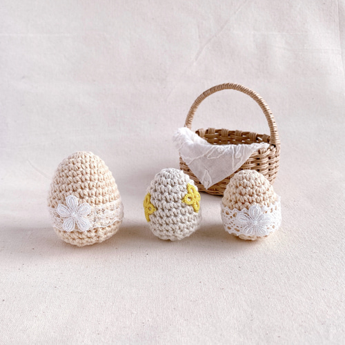 卵のお色選べます】クラフトバンドのバスケットに入ったイースター