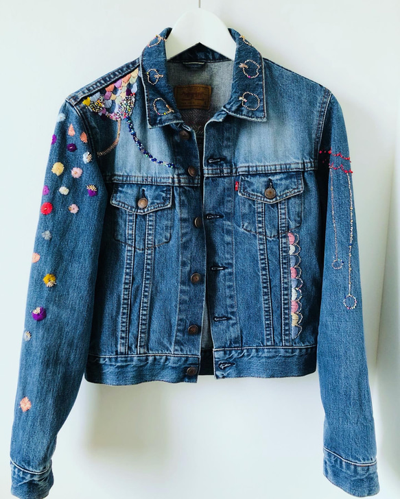 Cowboy jacket   リメイク　布製　スローファッション　刺繍　手刺繍　再生　ハンドメイド　1957 1枚目の画像