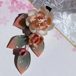 瑞々しい花海棠のヘアクリップ　パステル色 3枚目の画像