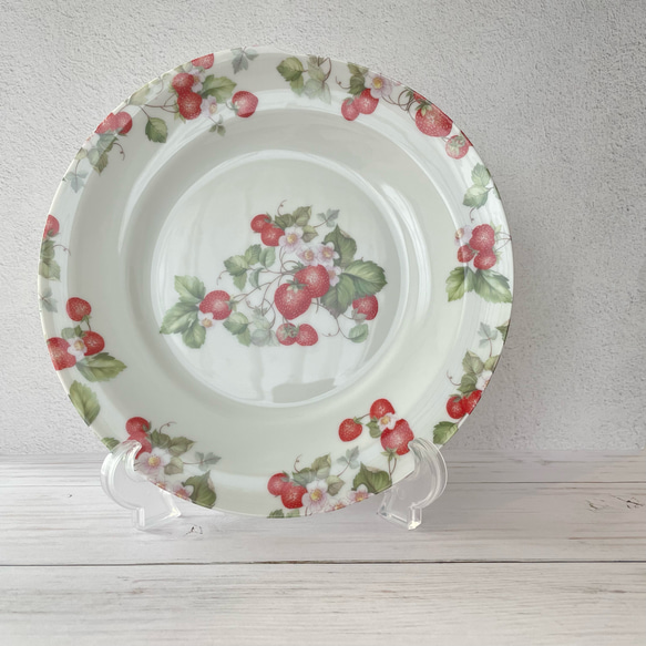  ストロベリーデザイン プレート 大皿4枚セット Wedgwood ストロベリーデザイン プレート 大皿4枚セット