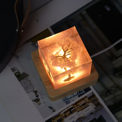 卓上照明 行灯 ライト スタンドライト テーブルランプ ランプ  桜の木と鹿 レジンアート 装飾 飾り 新居祝い 母の日 6枚目の画像
