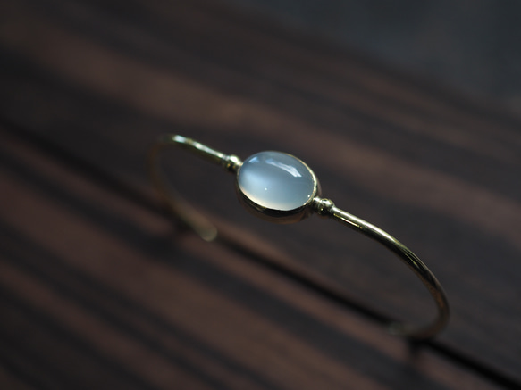 moonstone brass bangle (kijimo) 4枚目の画像